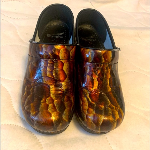 Dansko Shoes - Dansko nursing shoes 🤩 Size 37